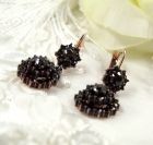Bohemian two flowers garnet earrings