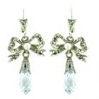 Schleifenohrringe mit synth.Aquamarin Briolette+Markasit + Perlchen