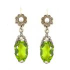 Ohrringe mit imit. oval Peridot + Perlchen