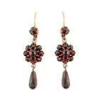 Rosettenohrringe mit Briollette