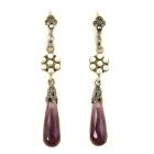 Lange Ohrringe mit imit. Amethyst Briolette + Perlchen + Markasit