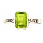 Ring mit imit. Octagon Peridot +  Markasit