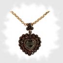 Vintage garnet heart locket / pendant to open