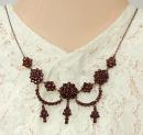 Bohemian garnet festoon necklace