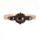 #Vintage garnet bangle with an oval center stone