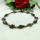 Vintage garnet flower bracelet //L