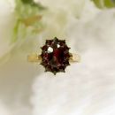 #Cute oval Bohemian garnet ring with 14ct yellowgoldplating