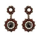 Granatohrringe mit Perlchen